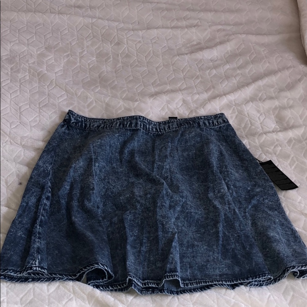 Forever 21 skirt
